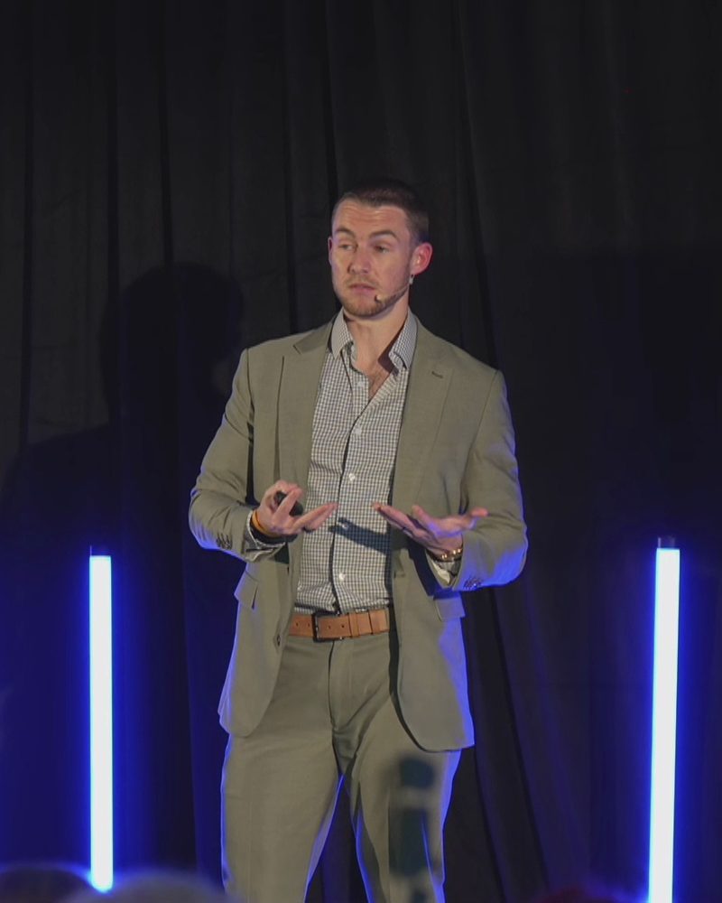 Ryan Lowery, sur scène à la KetoZen Academy 2026